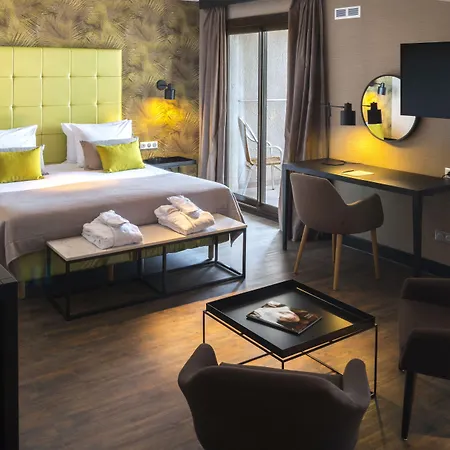 فندق Der Valk Saint-aygulf 4*