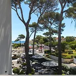 Hotell Der Valk Saint-aygulf 4*
