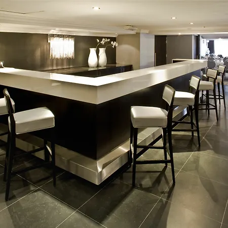 Hotel Der Valk Saint-aygulf 4*
