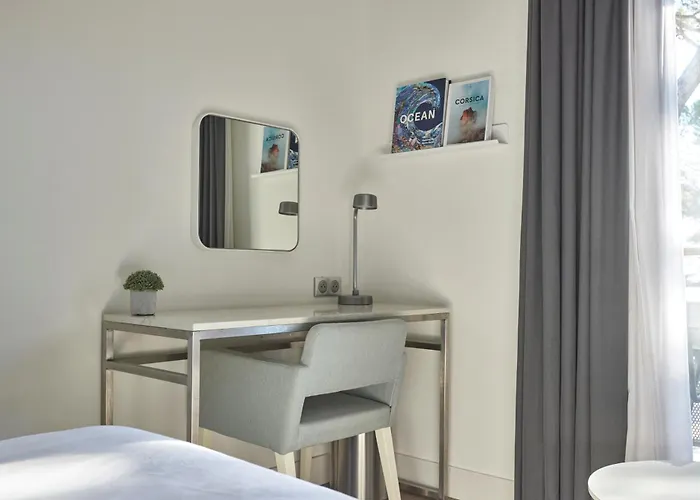 Der Valk Saint-aygulf מלון 4*